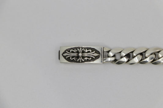 Chrome Hearts Silver Floral Mini ID Bracelet Classic Link 24 Links 8.5” | AVNTGRDNY NYC