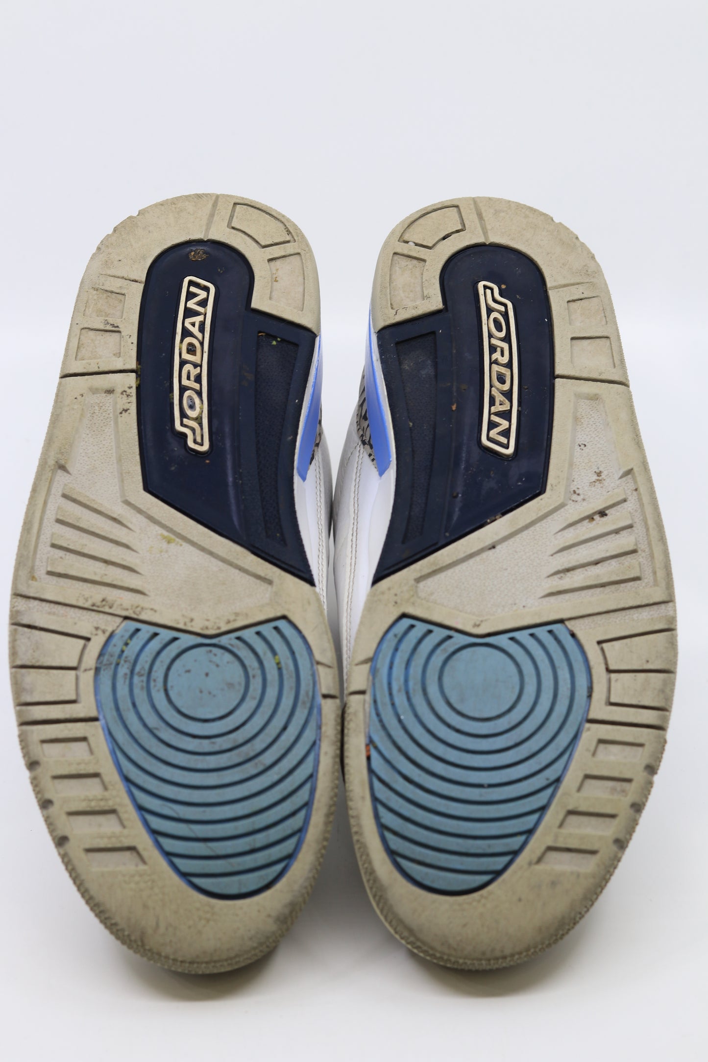 Air Jordan 3 UNC Size 8.5