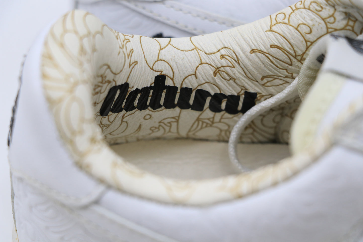 Air Force 1 Premium Minmi 2006 Size 7.5W/6M