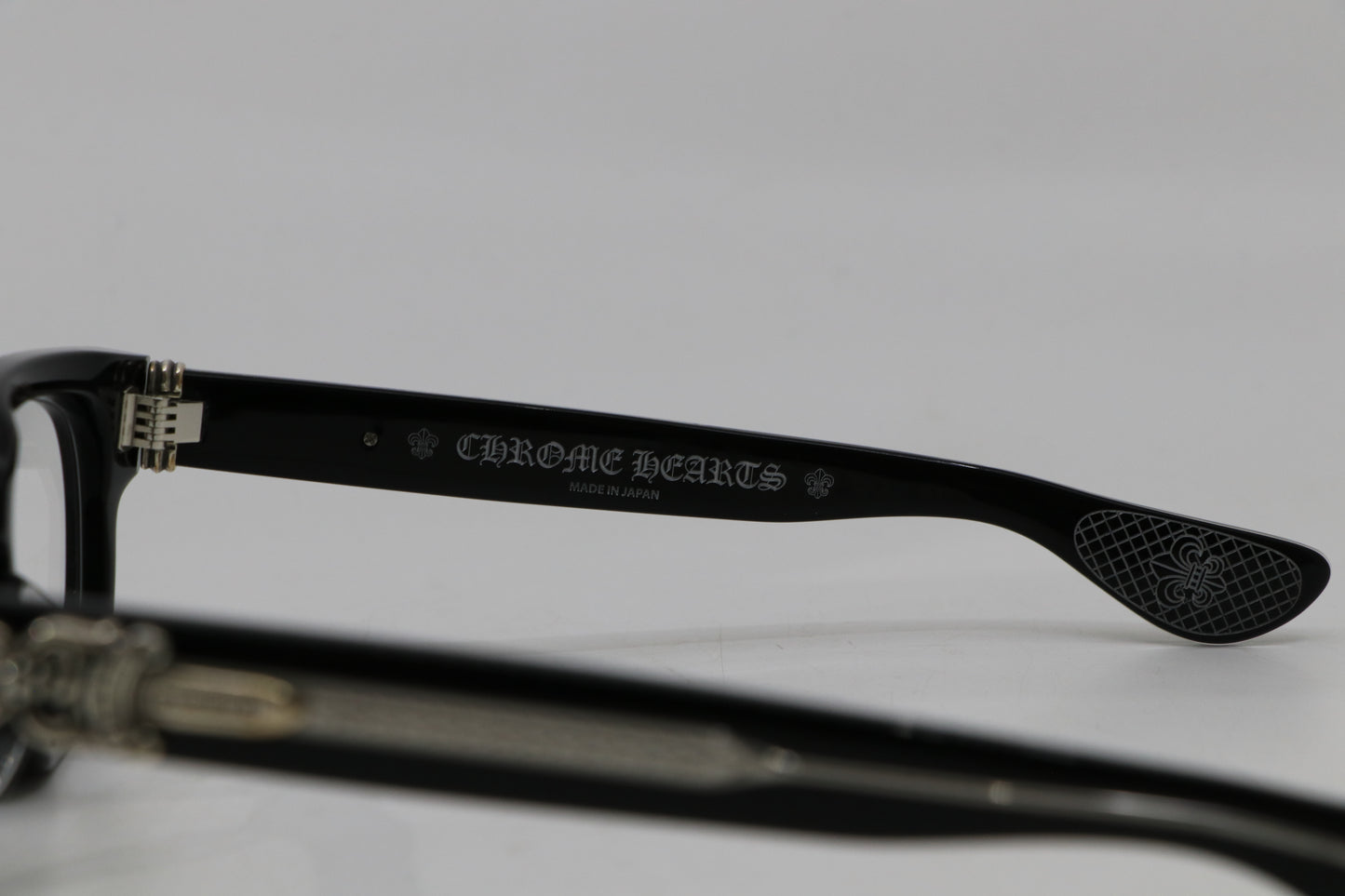 Chrome Hearts Cuntvoluted Glasses