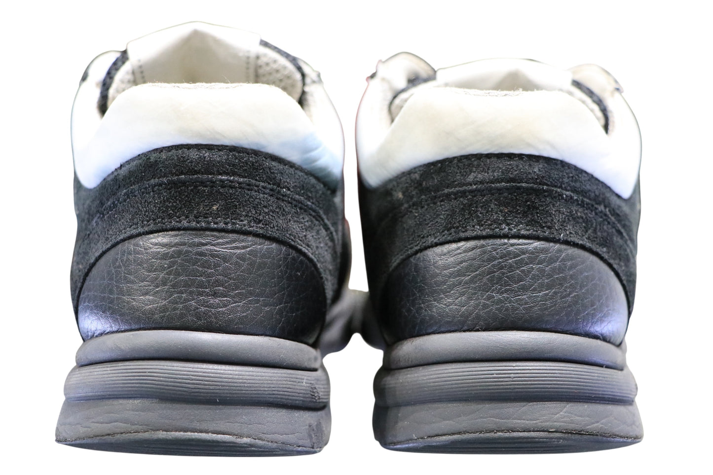 Chanel CC Trainer Black/White Size 41