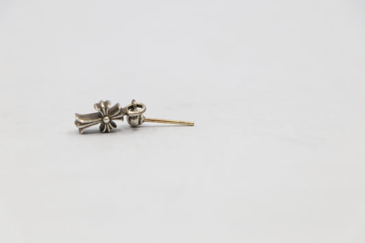 Chrome Hearts Cross Drop Earring Silver| AVNTGRDNY NYC