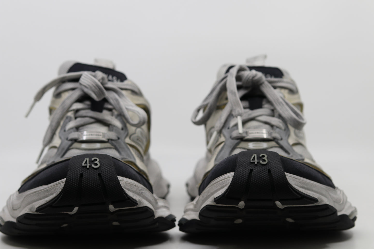 Balenciaga Cargo Sneaker Grey Size 43