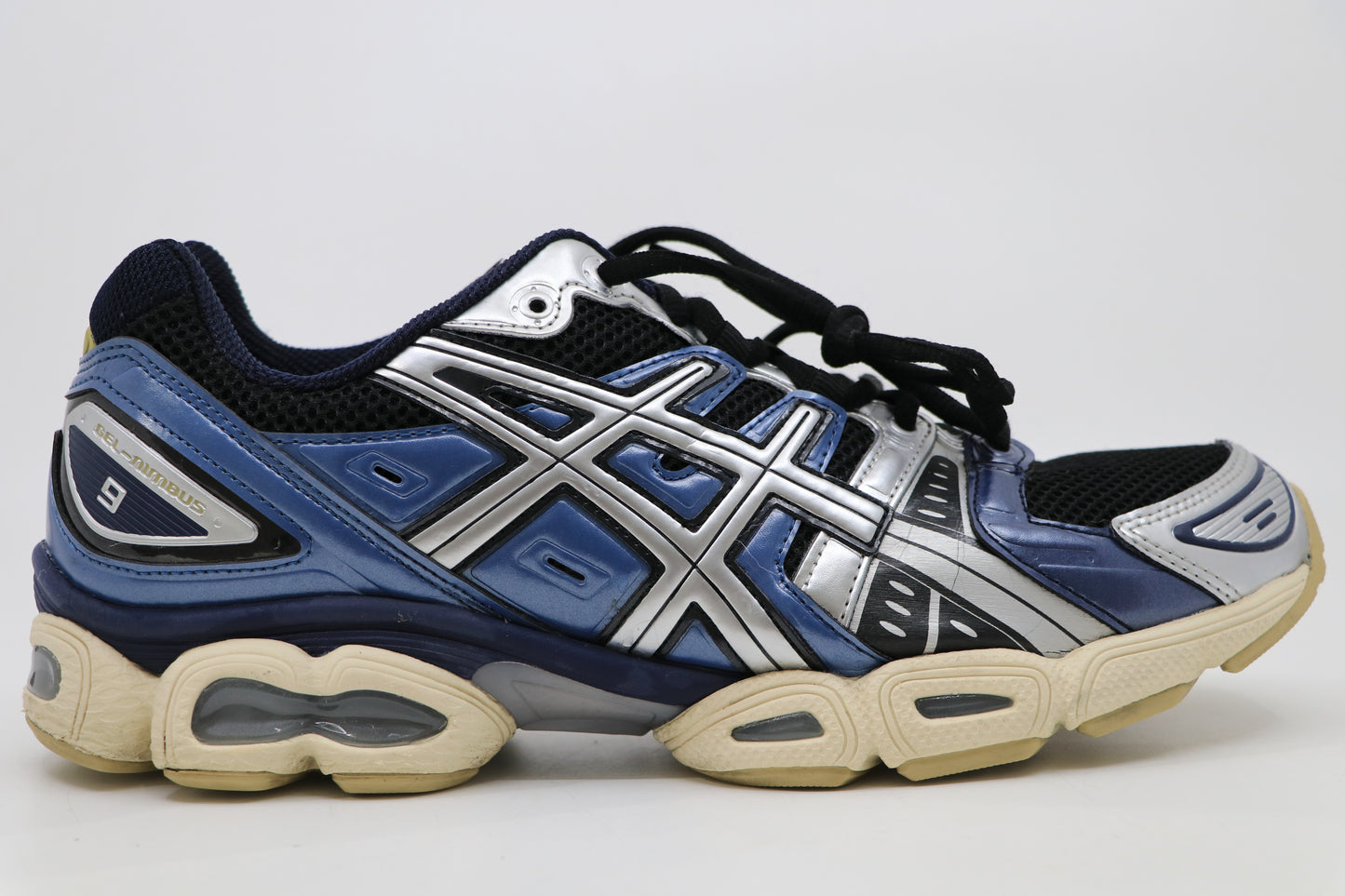 ASICS Gel Nimbus 9 Obsidian Grey Moonrock Size 9.5