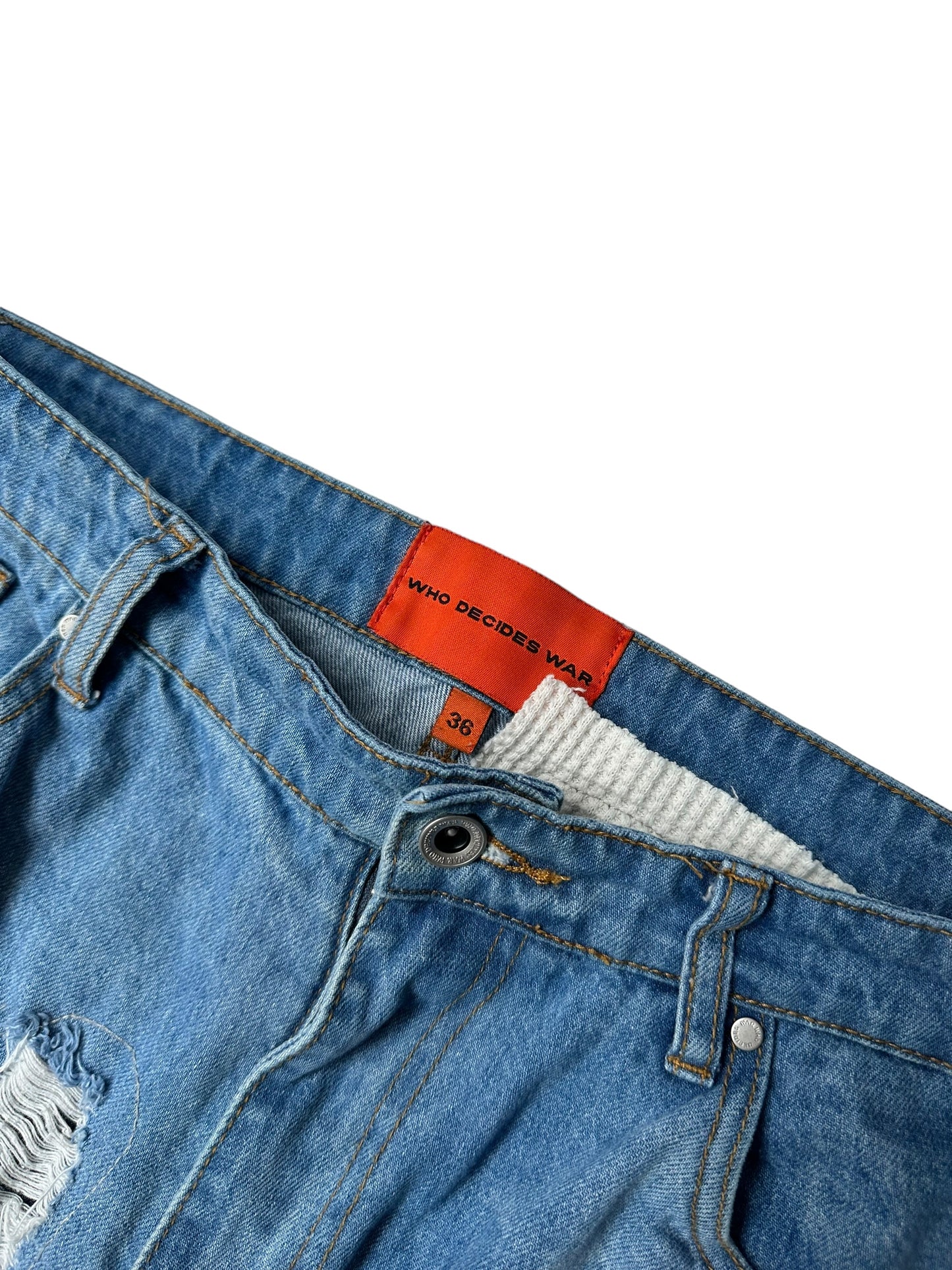 Who Decides War Four Seasons Fusion Jeans Size 36