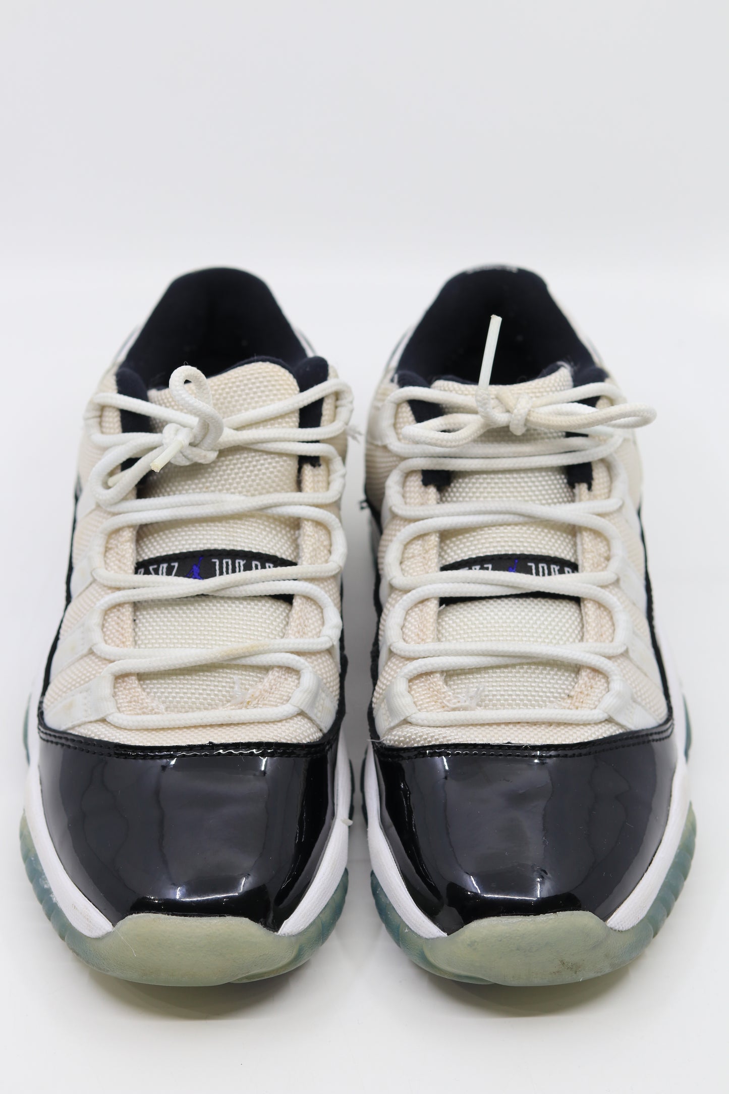 Air Jordan 11 Concord 2013 Size 4Y