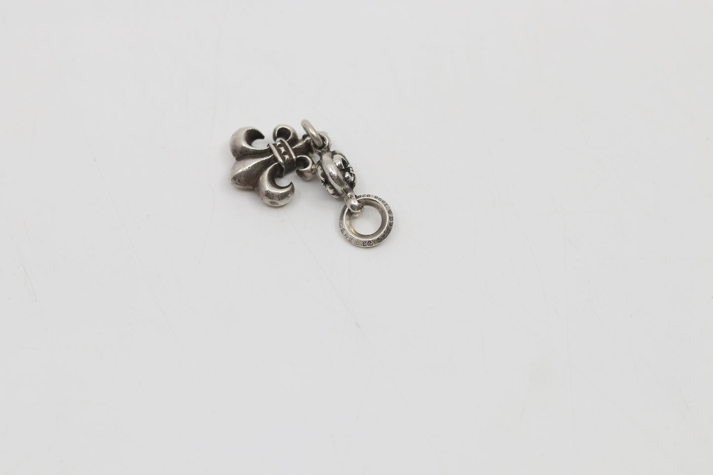 Chrome Hearts BS Fleur with Crossball Pendant