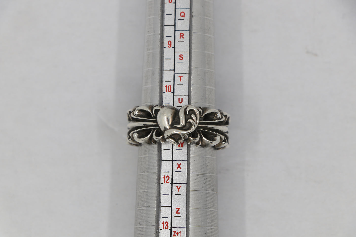 Chrome Hearts Floral Heart Ring Size 11 Pre-Owned| AVNTGRDNY NYC