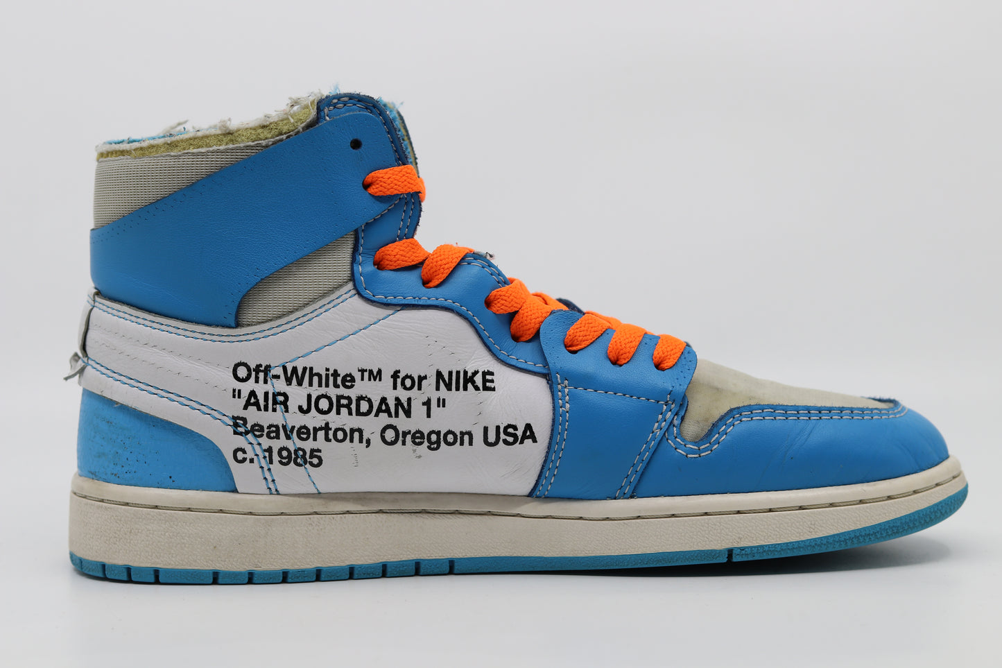 Air Jordan 1 Off-White UNC Size 9.5