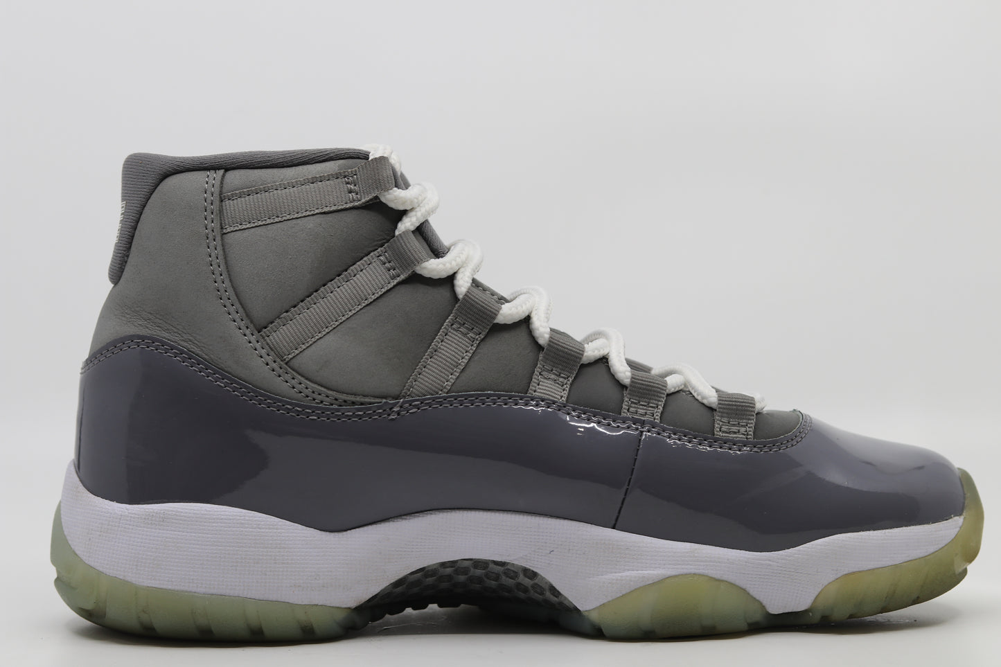 Air Jordan 11 Cool Grey Size 9