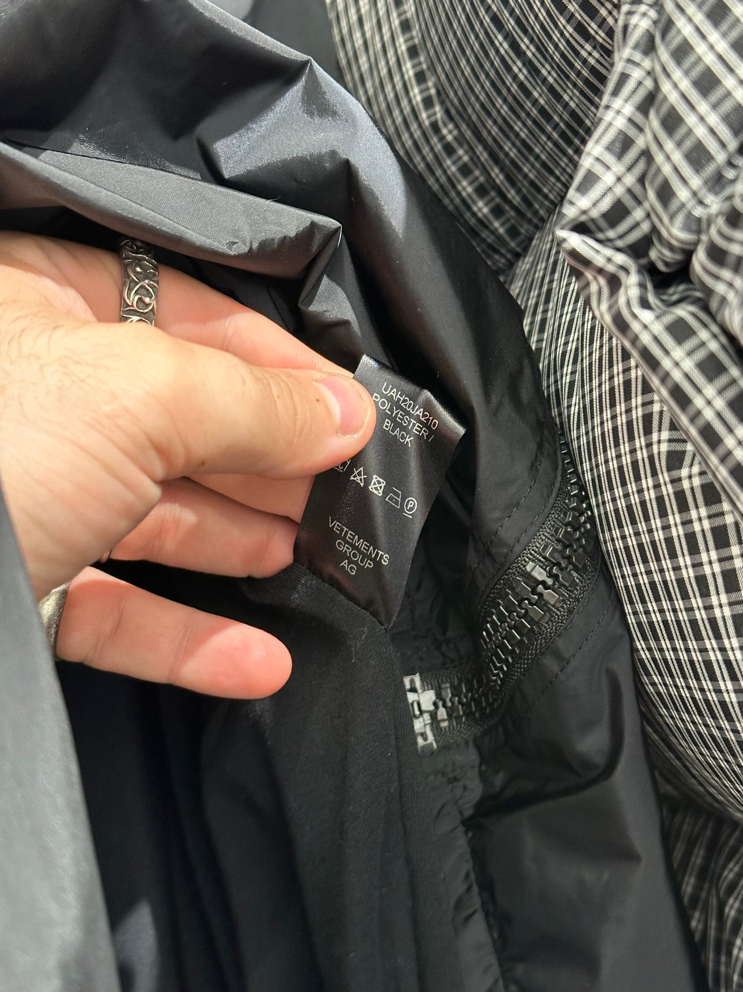Vetements Interpol Runway Jacket F/W2019 Size M