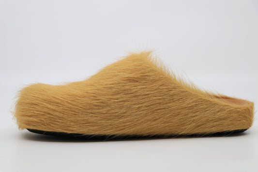 Marni Fussbett Long Hair Calfskin Sabot In Soft Beige Size 38