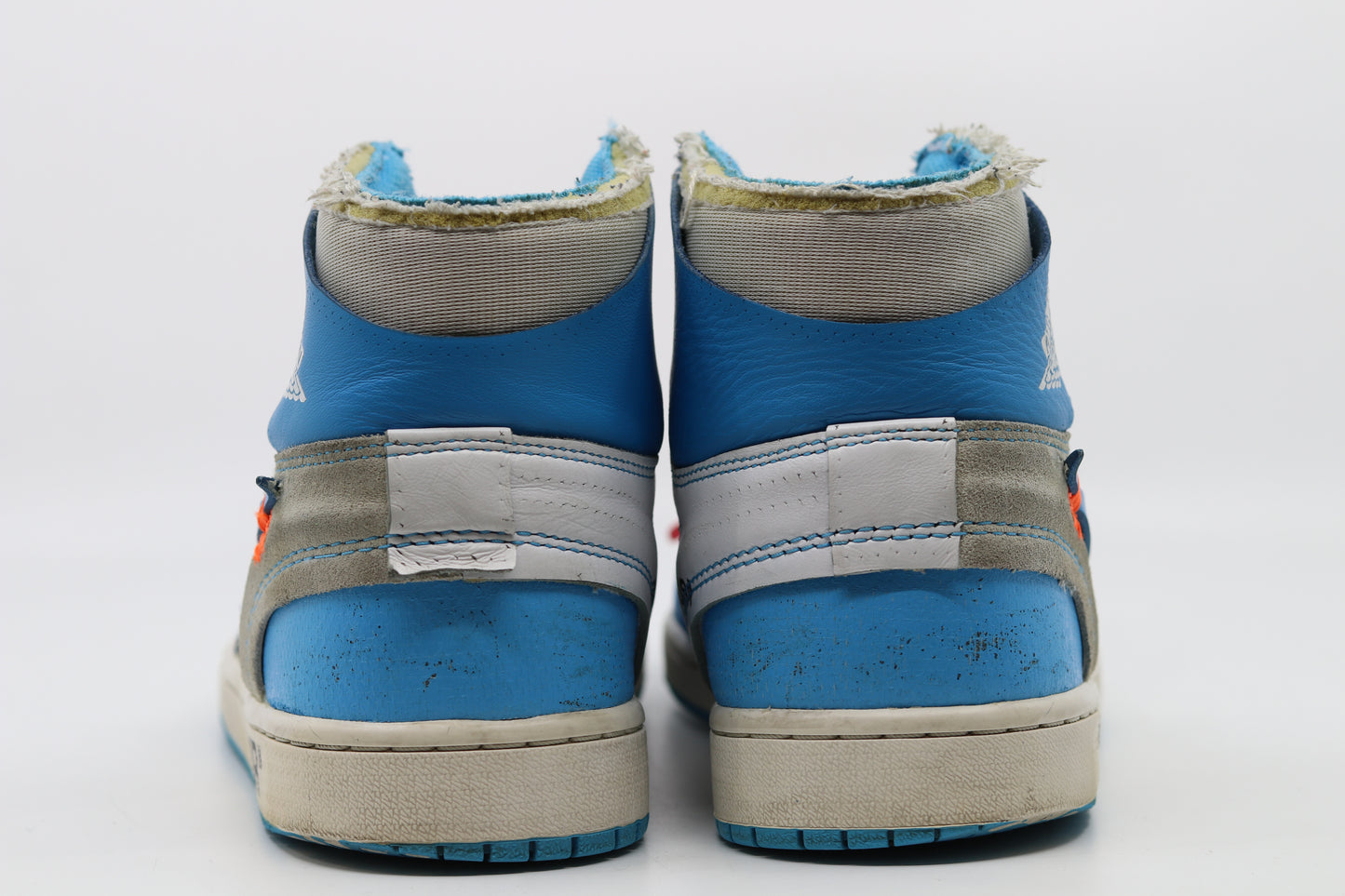 Air Jordan 1 Off-White UNC Size 9.5