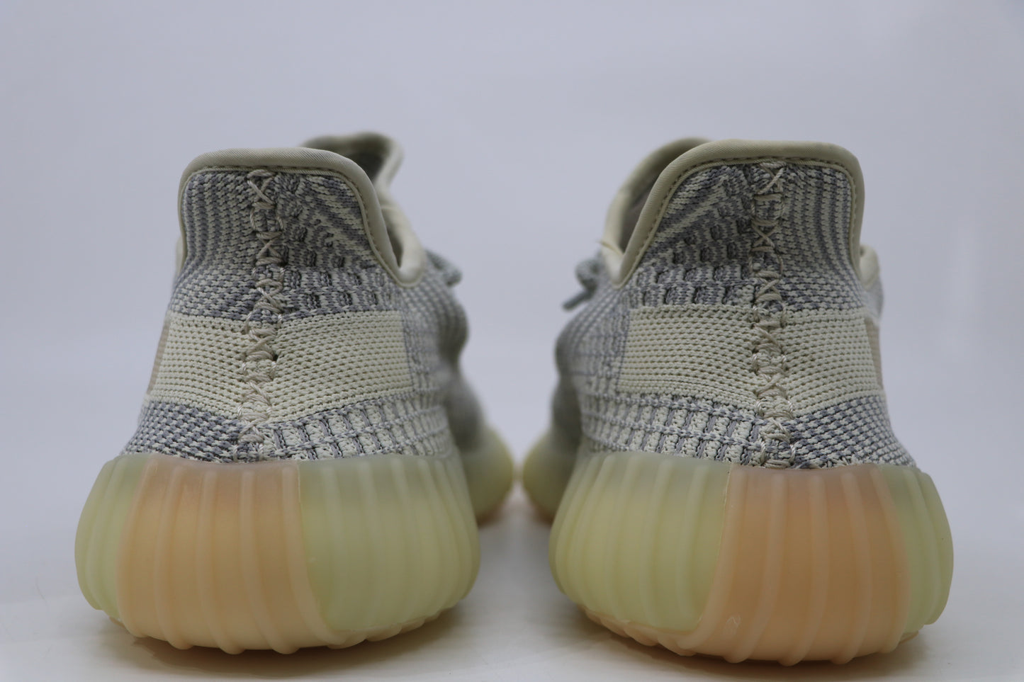 Yeezy 350 V2 Lundmark Size 10