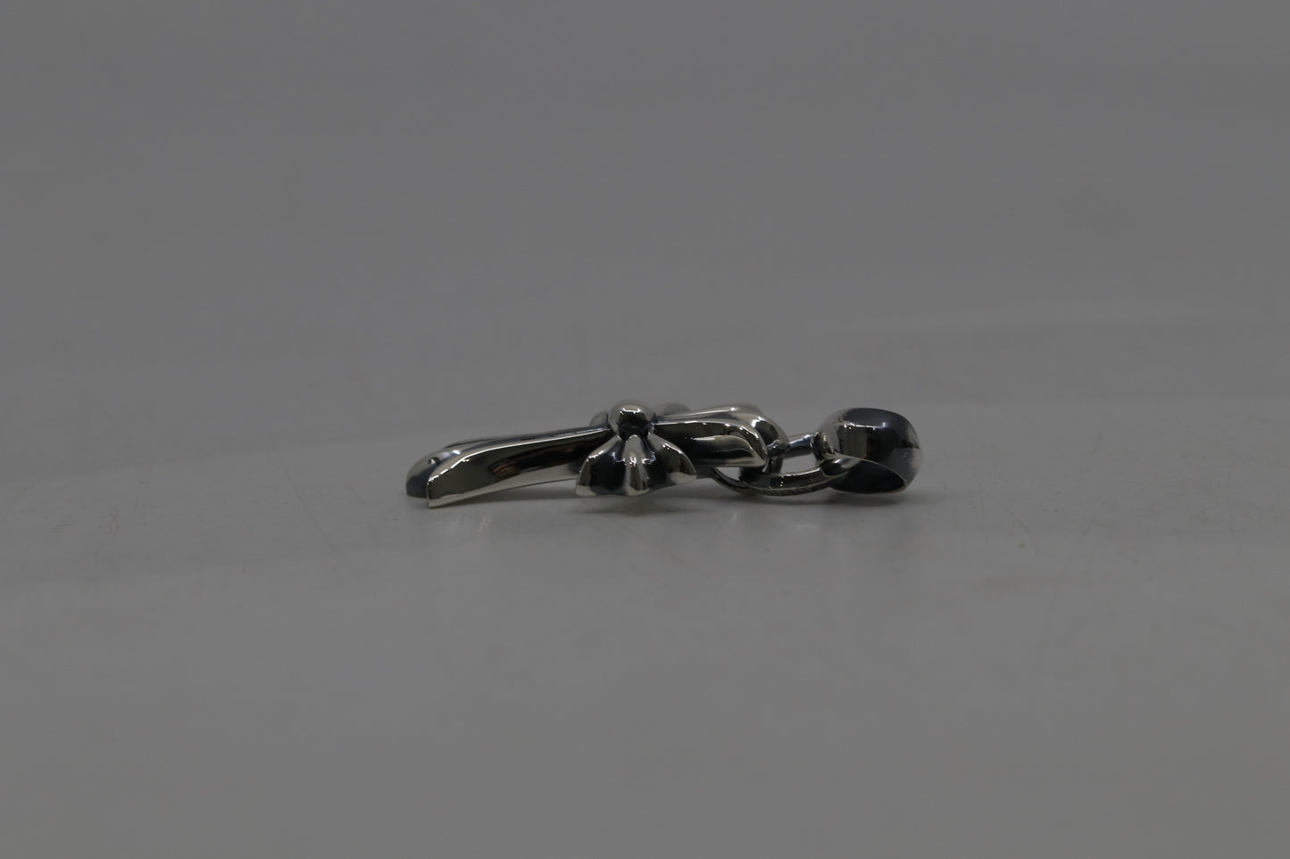 Chrome Hearts Tiny Cross Pendant