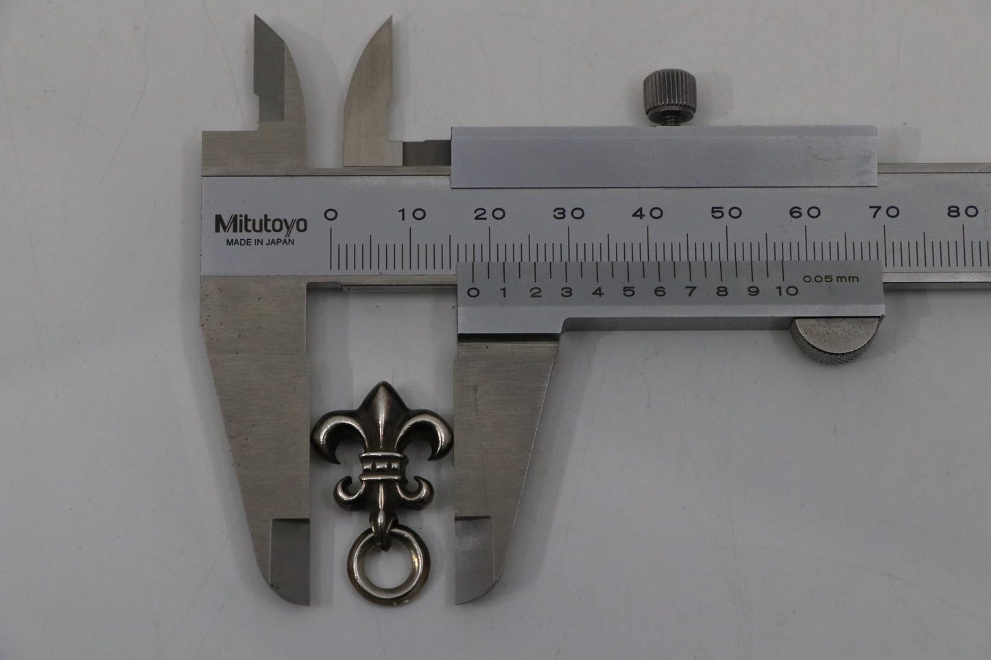 Chrome Hearts Fleur Pendant