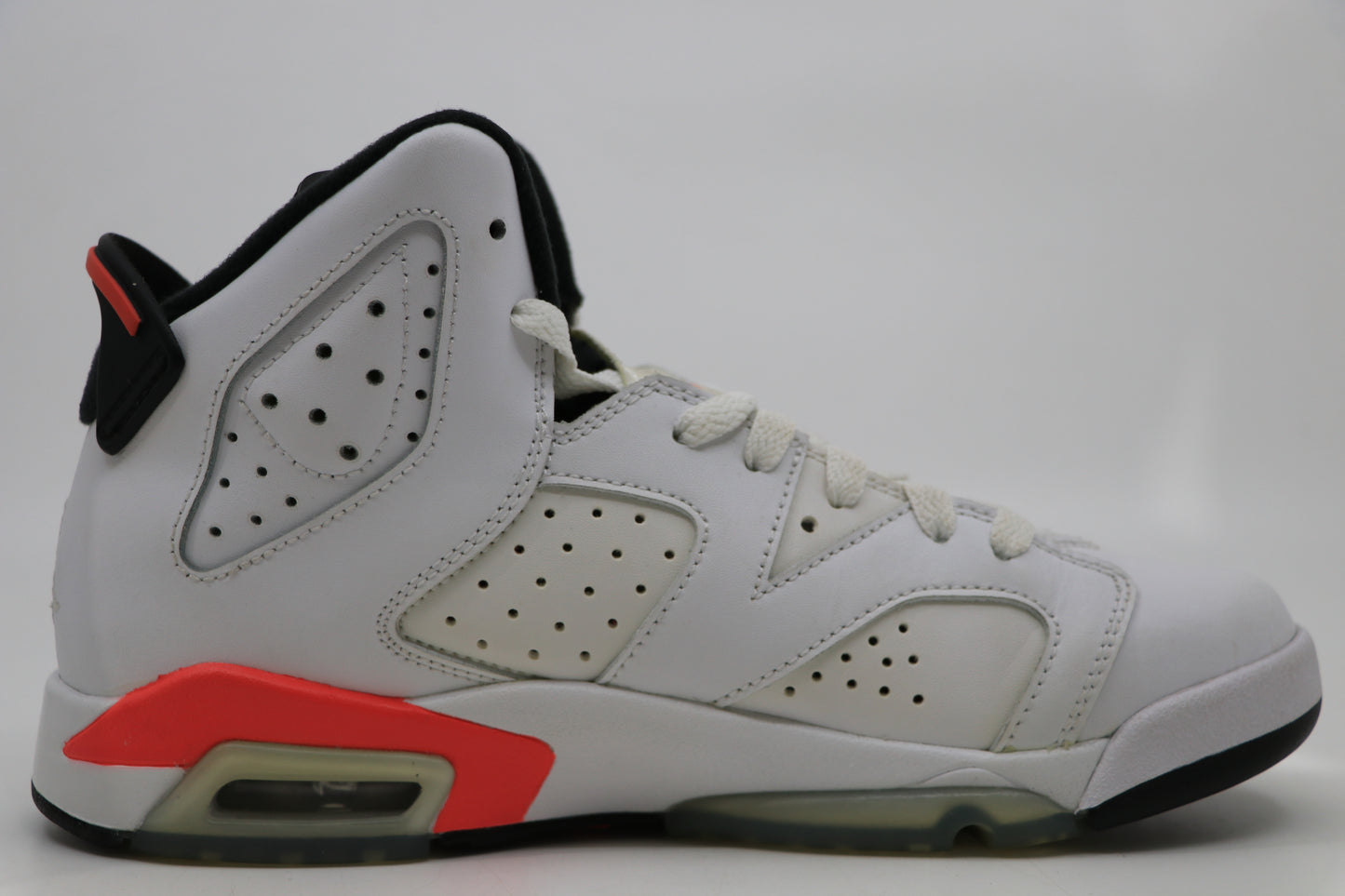 Air Jordan 6 Infrared Size 6Y