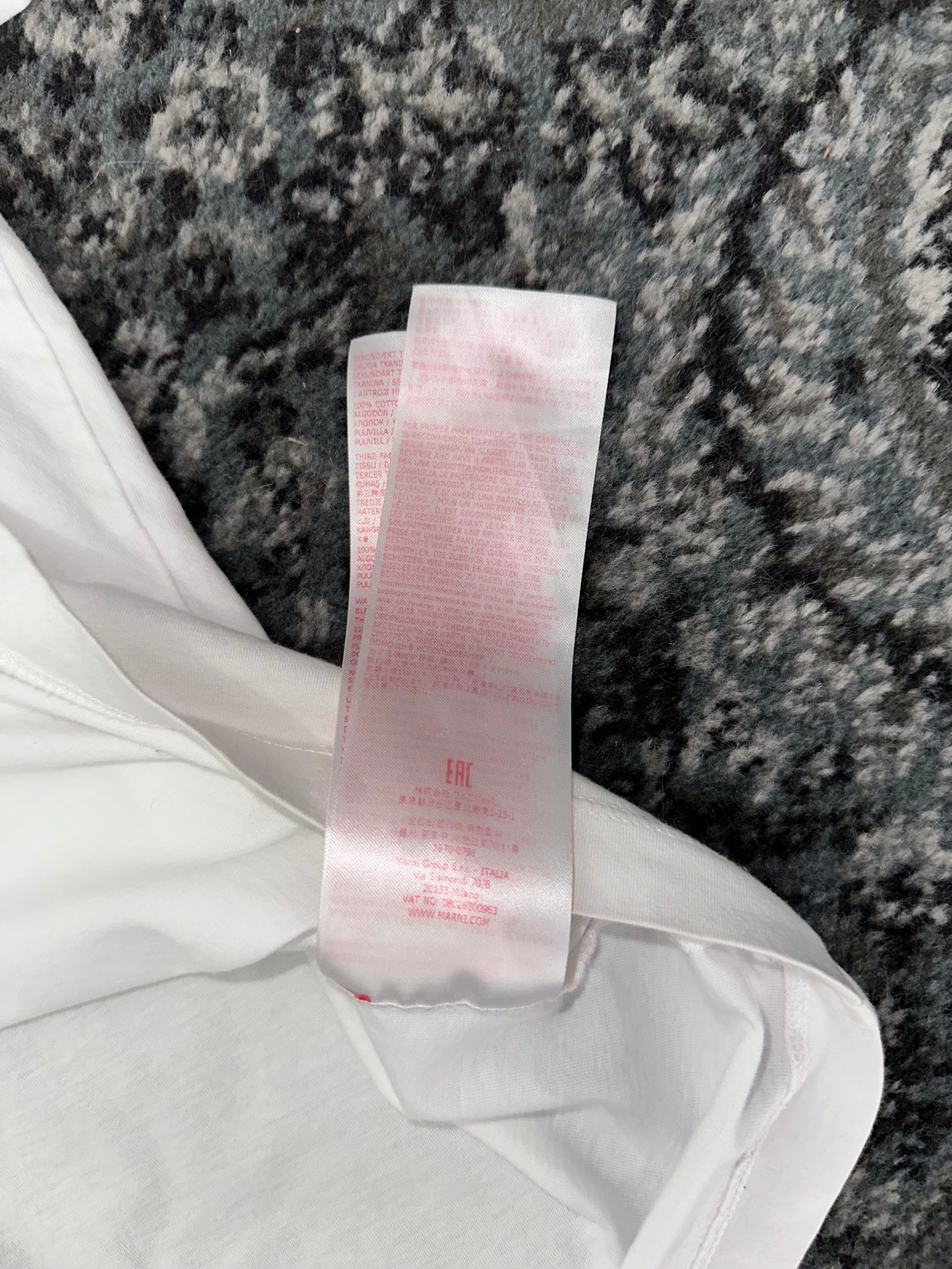 Marni Cutout Logo Tee Size XL