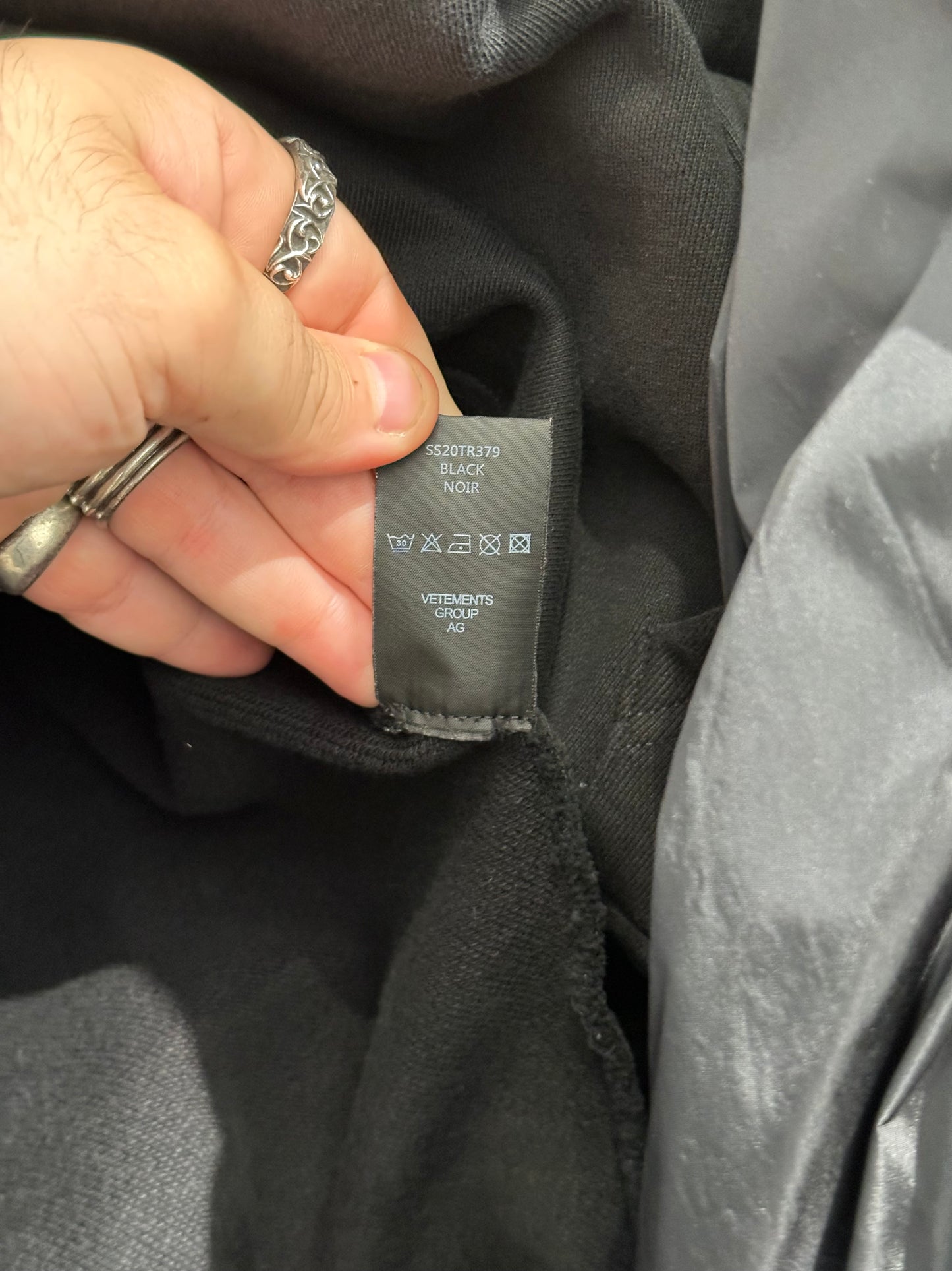 Vetements Zurich Zip Up Hoodie Size S