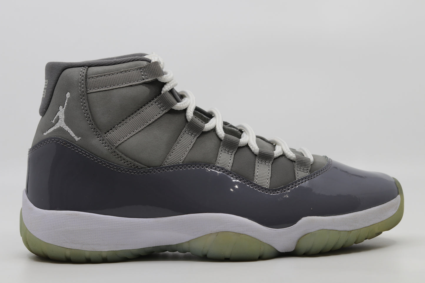 Air Jordan 11 Cool Grey Size 9
