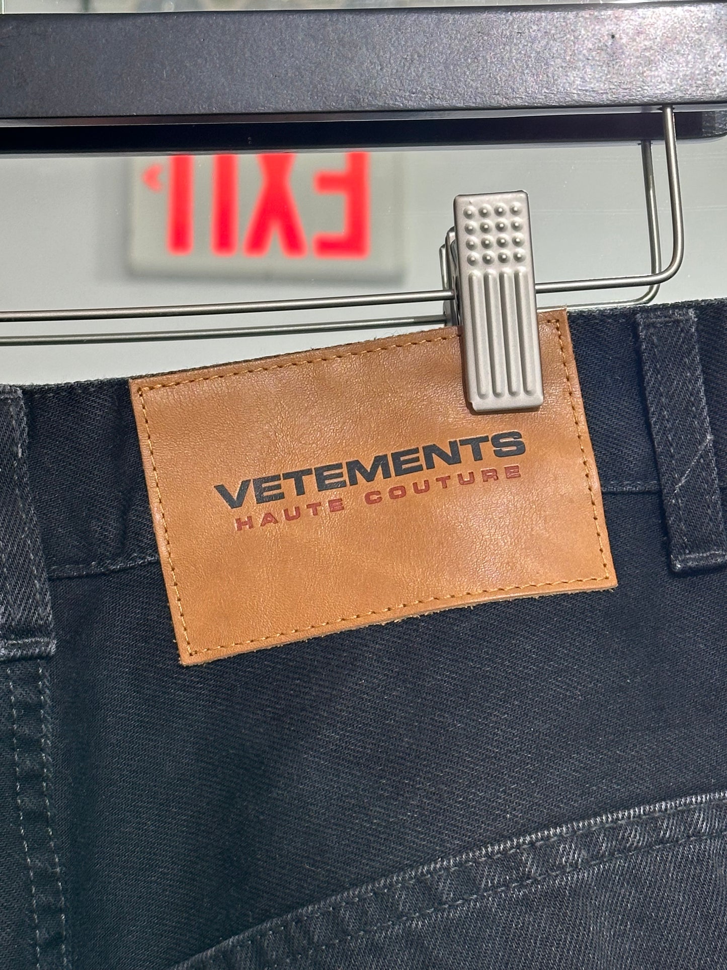 Vetements Big Shape Jeans Size 30
