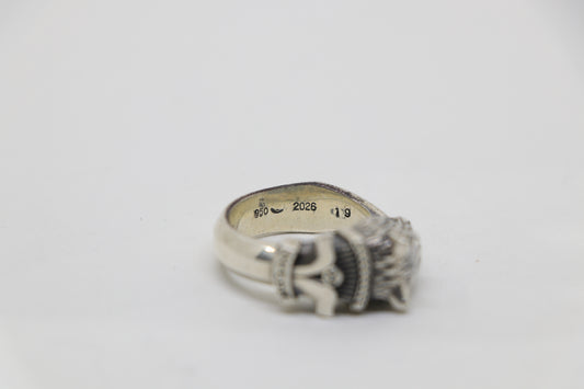 Yohji Yamamoto Silver Gothic Face Ring Size 8.5 | AVNTGRDNY NYC