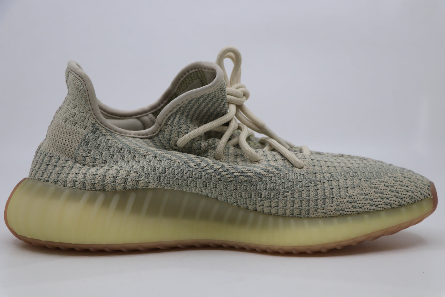 Yeezy 350 V2 Citrin Size 10