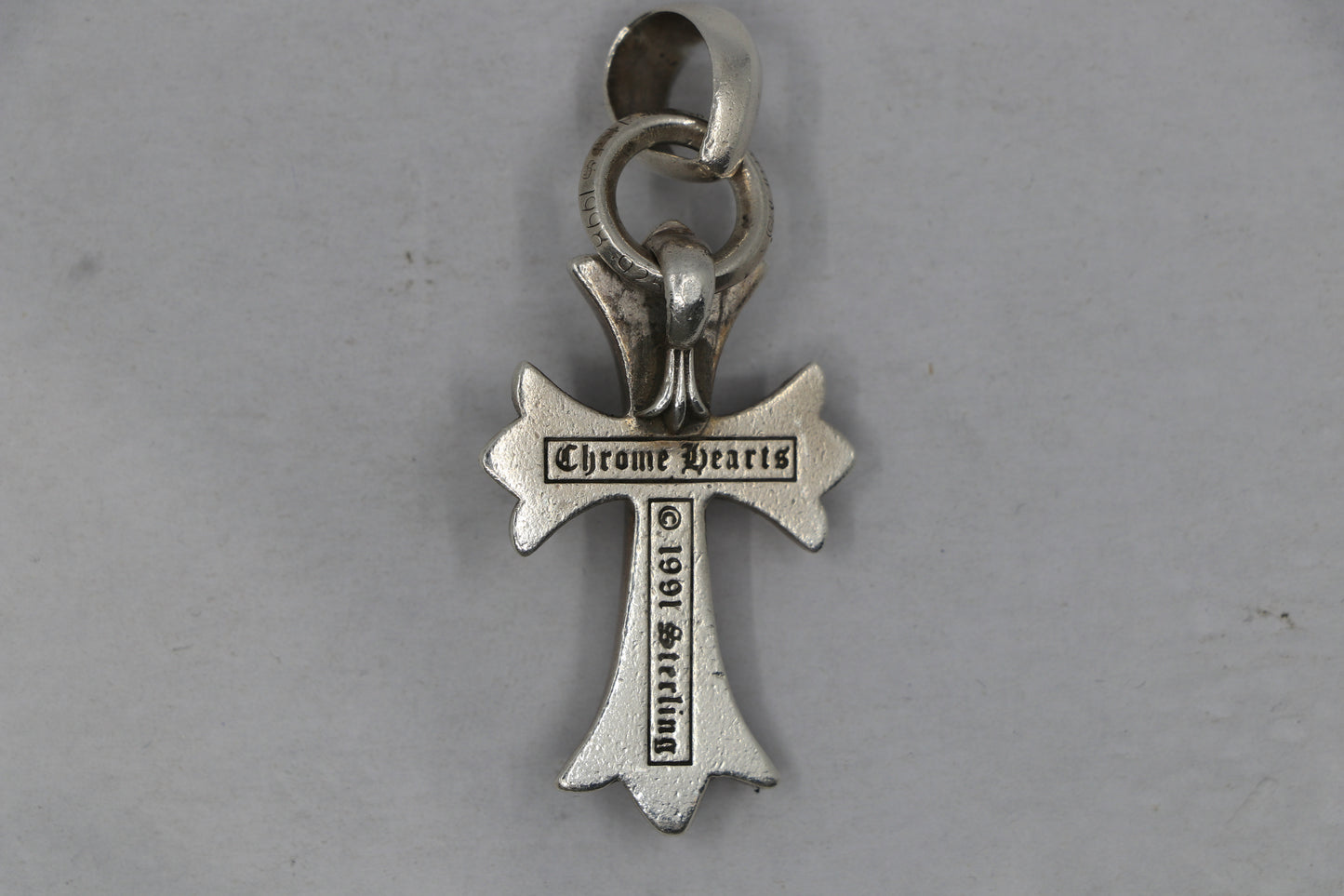 Chrome Hearts Small Cross Pendant Sterling Silver| AVNTGRDNY NYC