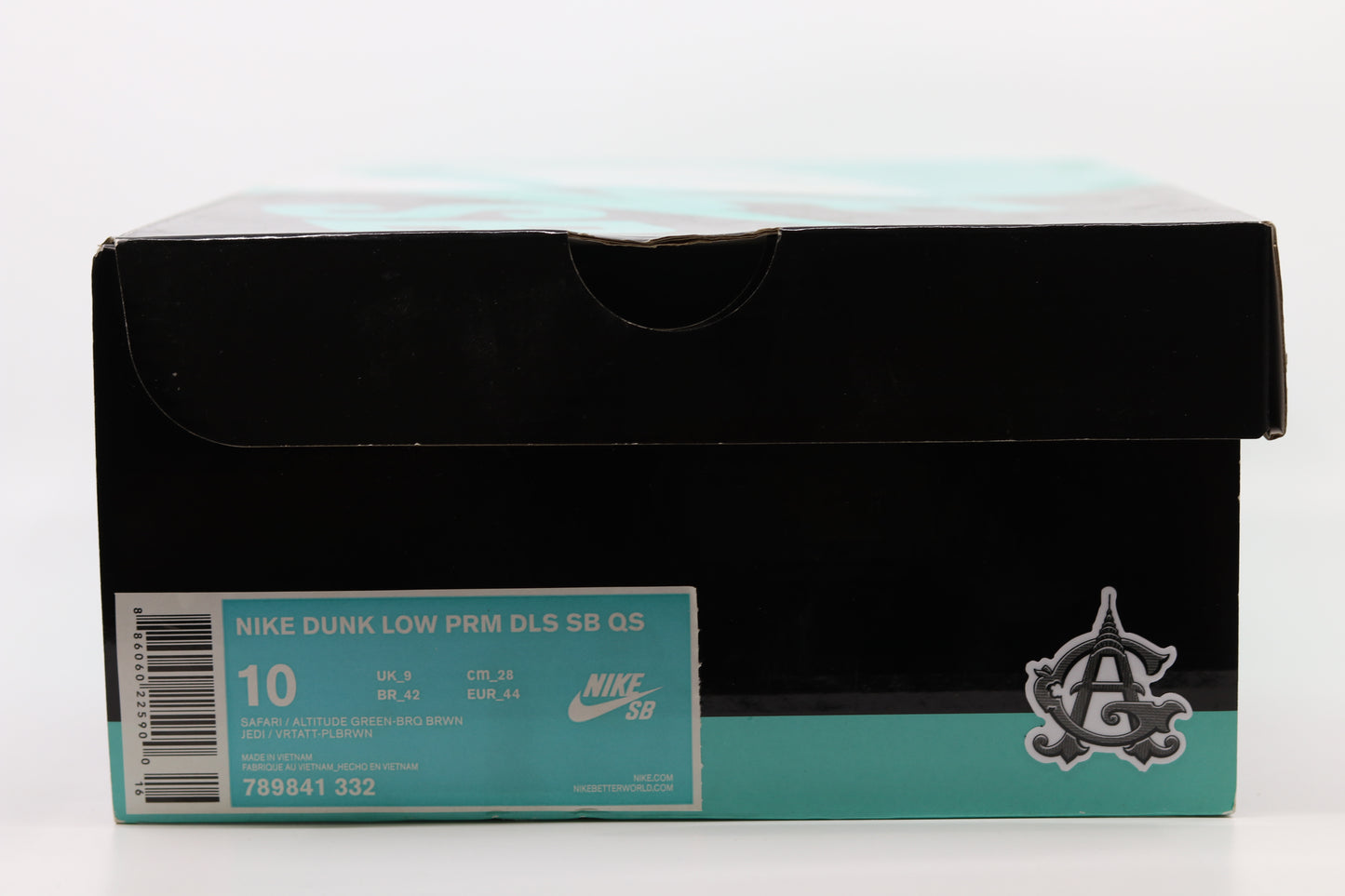 Nike SB Dunk Low De La Soul Size 10