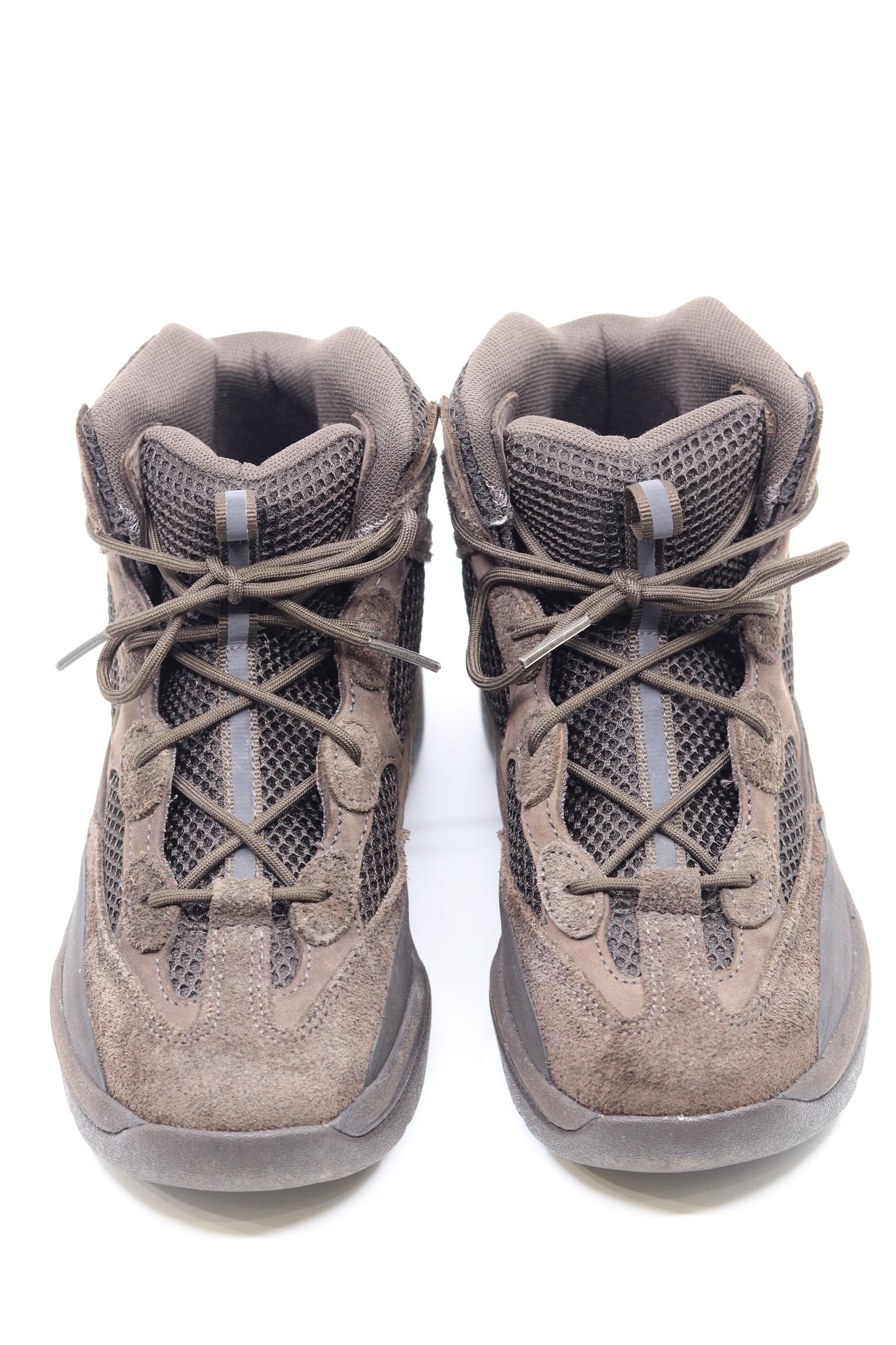 Yeezy Desert Boot Oil Size 3Y