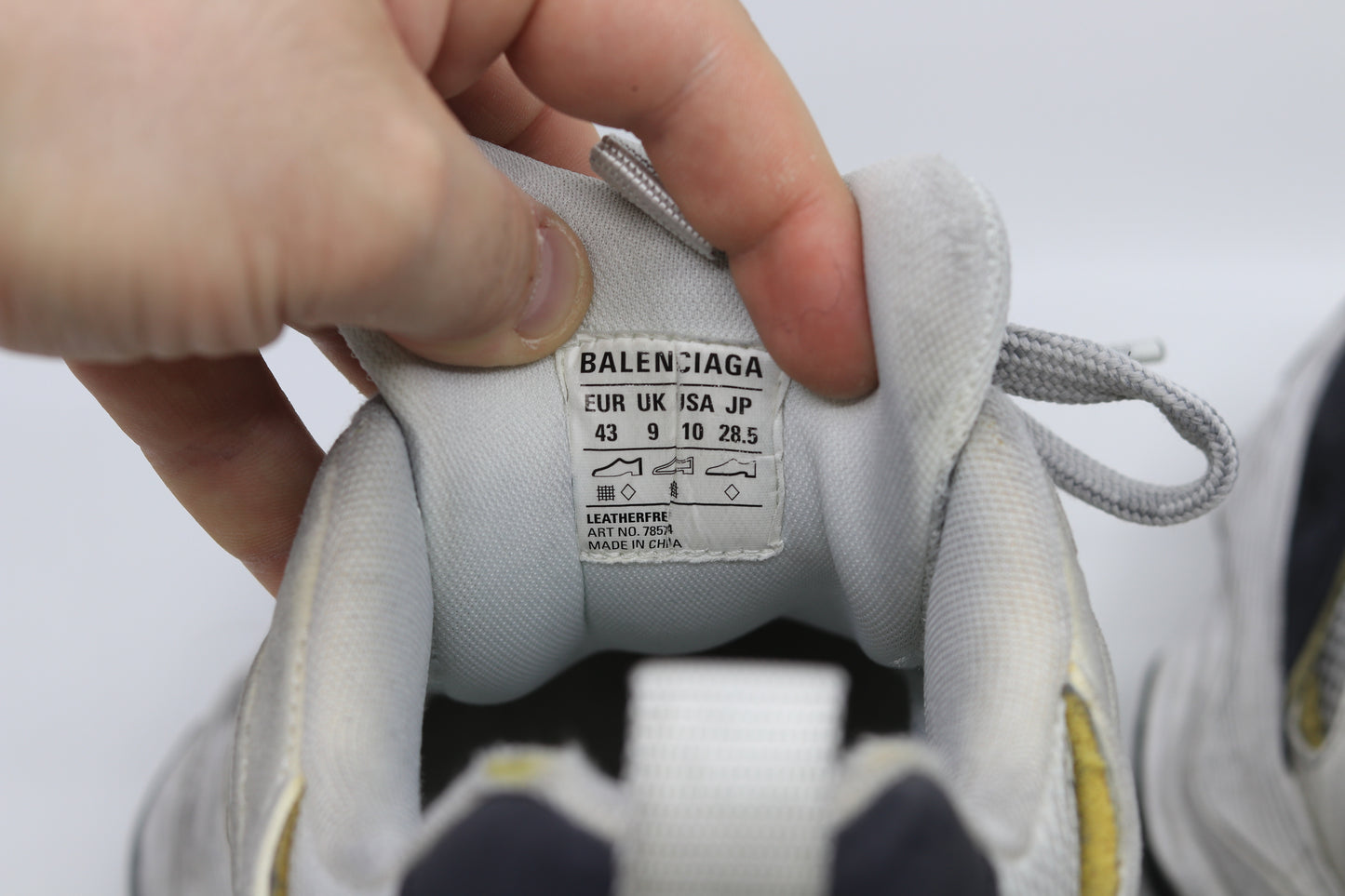 Balenciaga Cargo Sneaker Grey Size 43