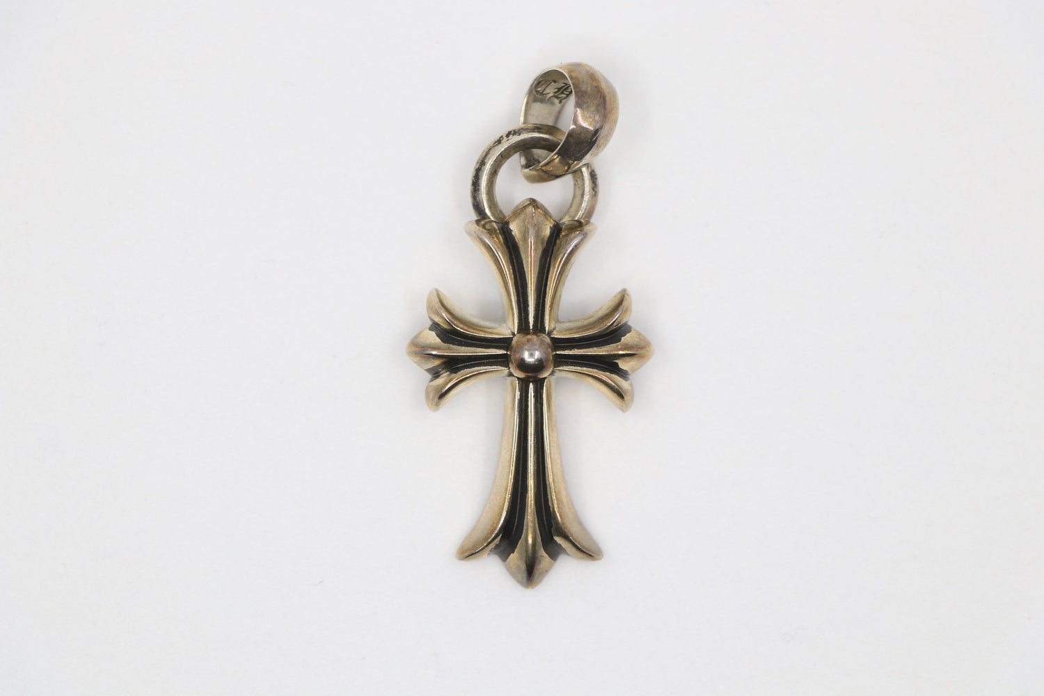 Chrome Hearts Concierge Service NYC: How We Sourced a Small Cross Pendant in Under 2 Hours