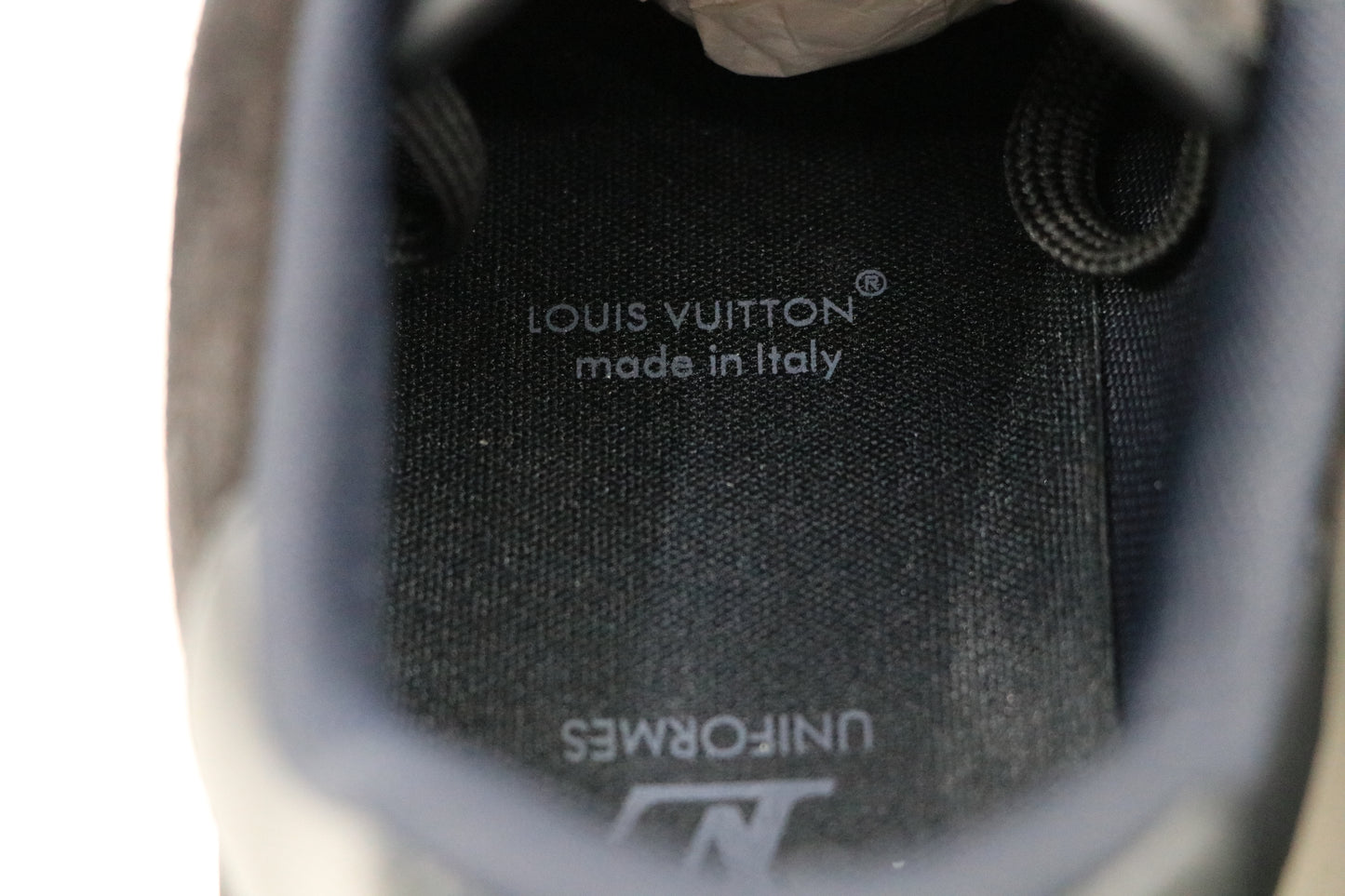 Louis Vuitton Staff Trainer Black LV6.5(8US)