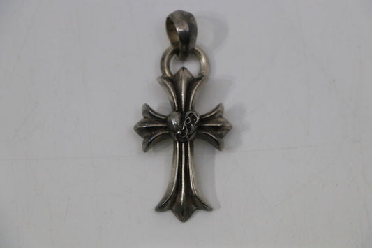 Chrome Hearts Small Cross Heart Pendant
