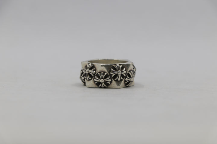 Chrome Hearts Pentagon CH Plus Ring Size 8| AVNTGRDNY NYC