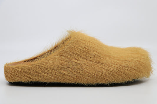 Marni Fussbett Long Hair Calfskin Sabot In Soft Beige Size 38