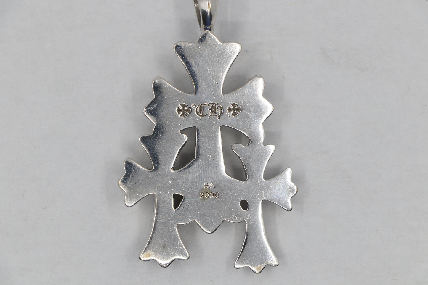 Chrome Hearts Triple Cross Pendant 18K White Gold Pavé Diamonds | AVNTGRDNY NYC