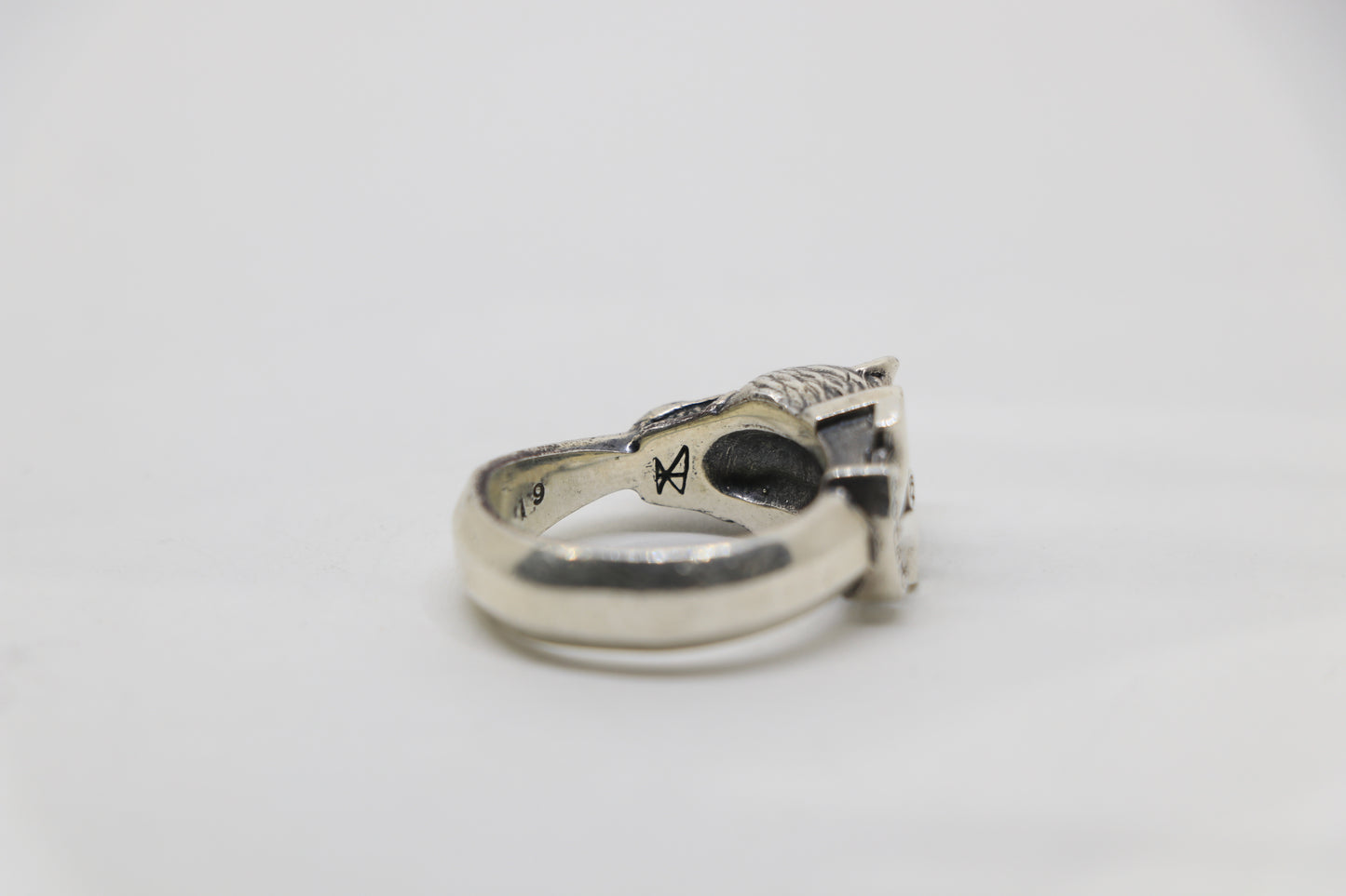 Yohji Yamamoto Silver Gothic Face Ring Size 8.5 | AVNTGRDNY NYC