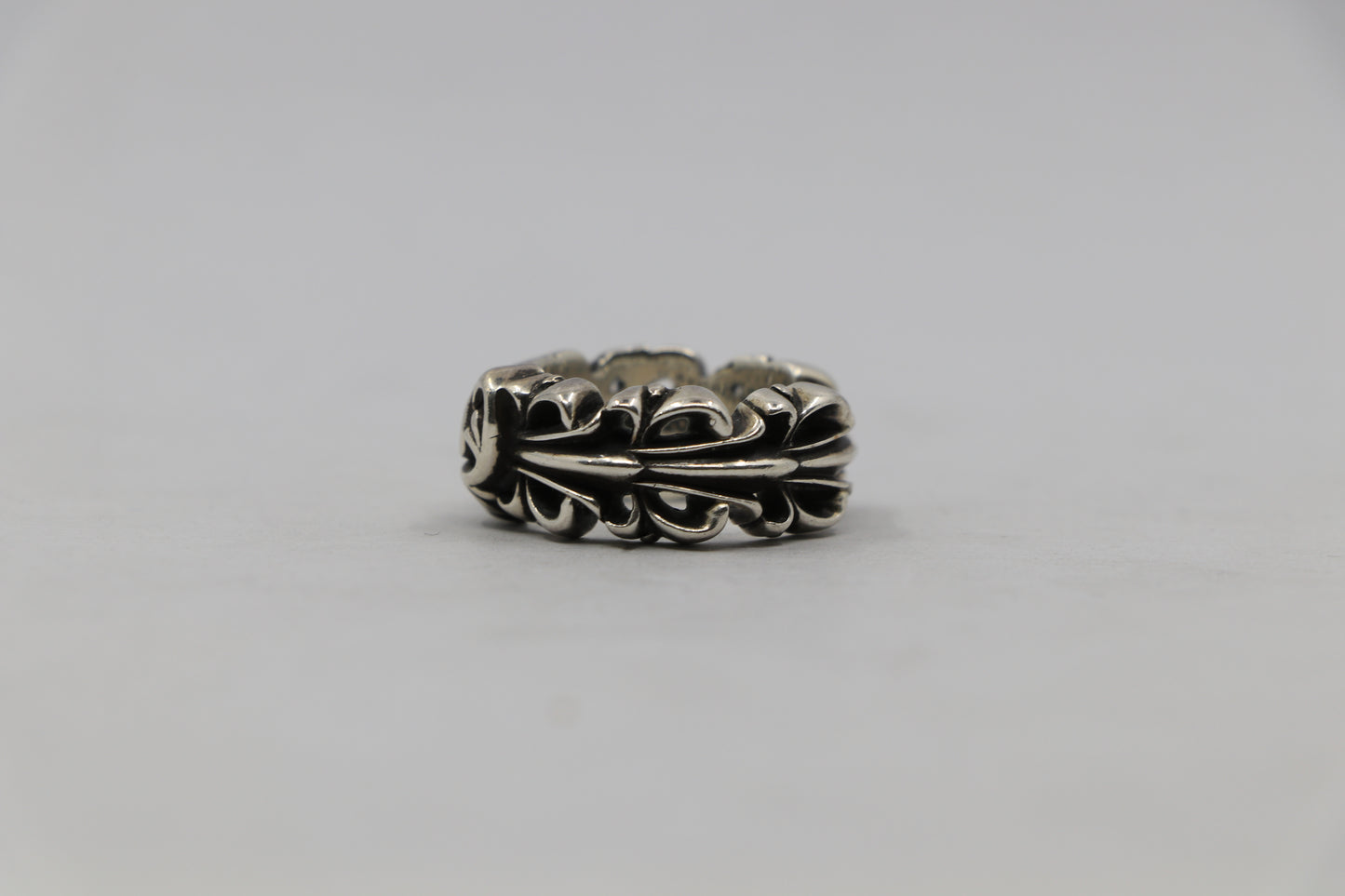 Chrome Hearts Floral Heart Ring Size 8 Excellent Condition | AVNTGRDNY NYC