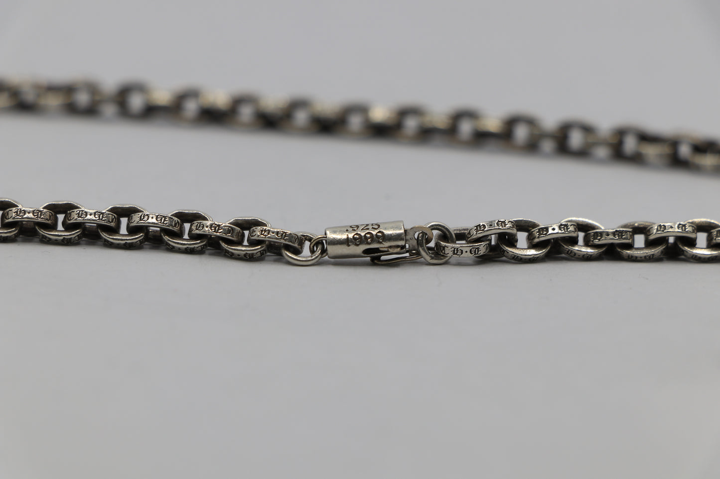 Chrome Hearts Small Cross Pendant on 24” Paper Chain Sterling Silver | AVNTGRDNY NYC