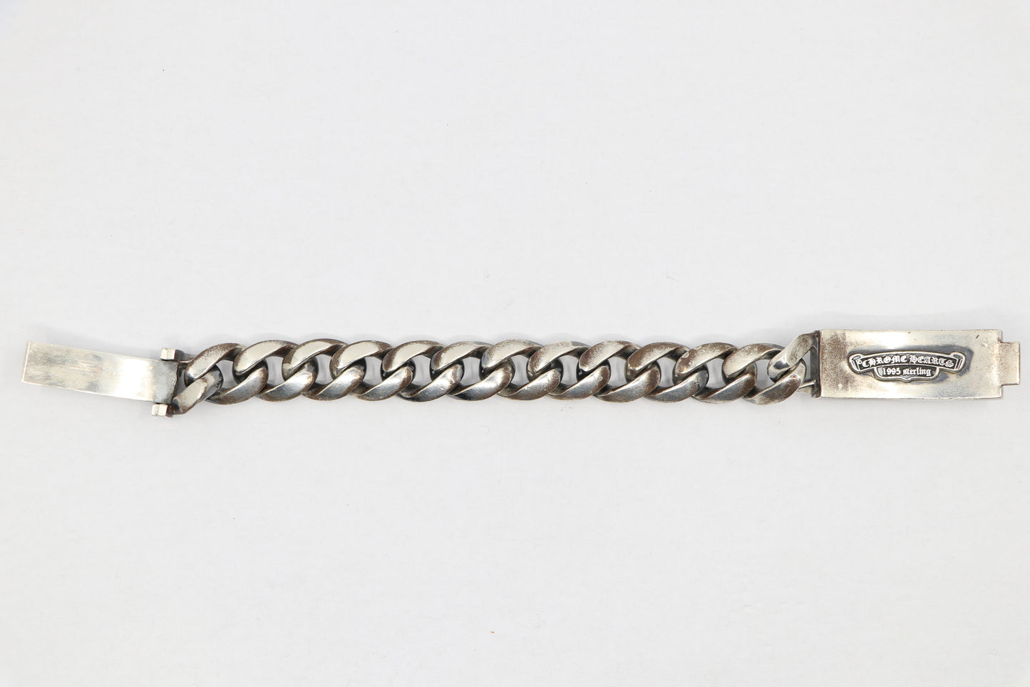 Chrome Hearts Dagger ID Bracelet Classic Link 12 Links .925 Sterling Silver – Pre-Owned | AVNTGRDNY NYC