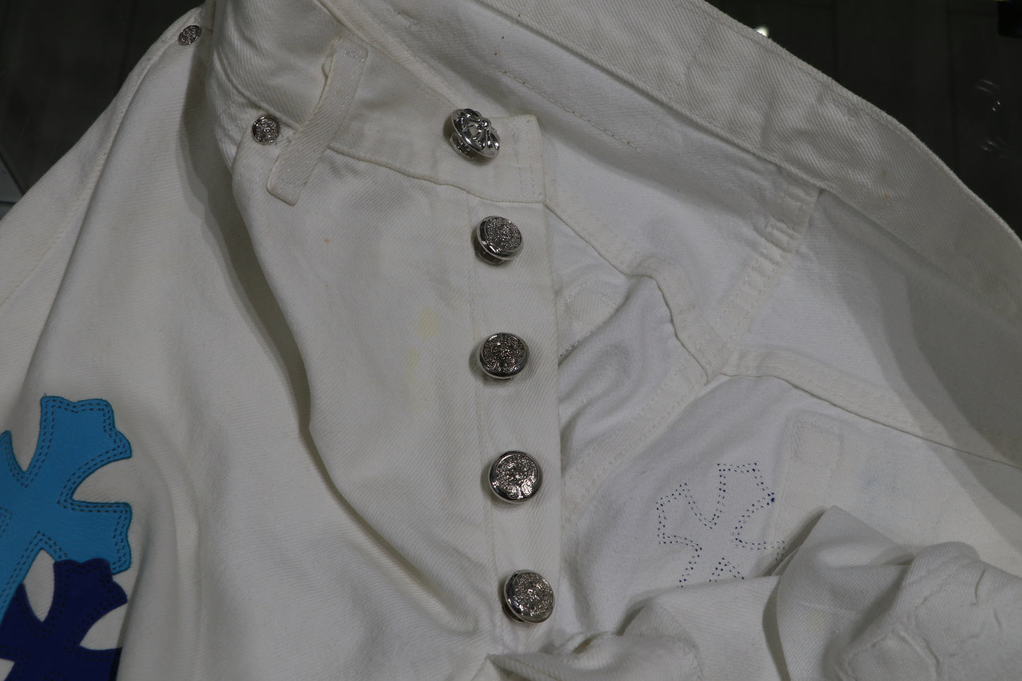 Chrome Hearts St. Barth Exclusive Cross Patch White Jeans Size 30 | AVNTGRDNY NYC