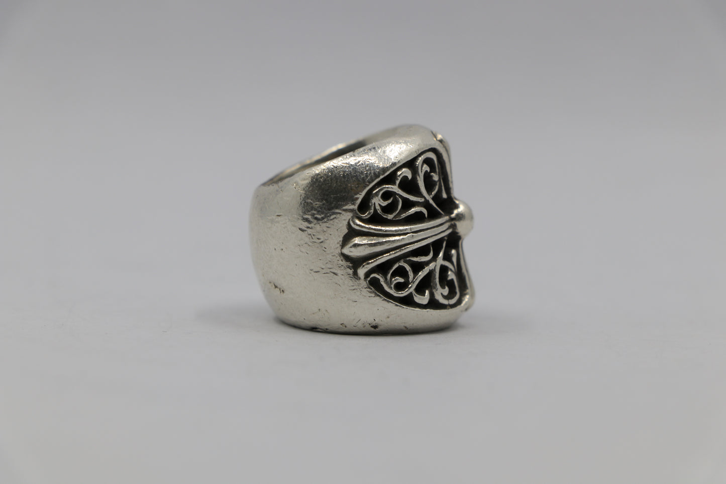Chrome Hearts Oval Star Ring Size 6.5 Sterling Silver | AVNTGRDNY NYC