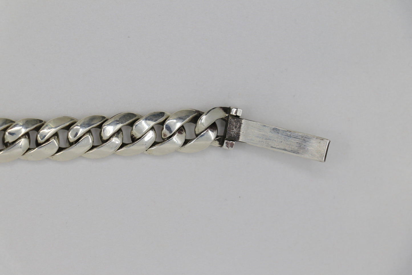 Chrome Hearts Silver Floral Mini ID Bracelet Classic Link 24 Links 8.5” | AVNTGRDNY NYC