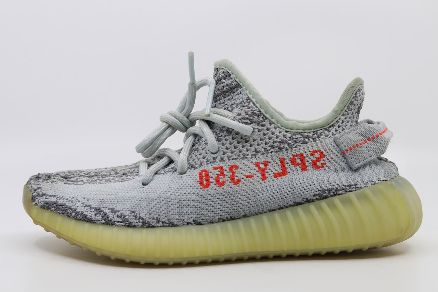 Yeezy 350 V2 Blue Tint Size 4Y