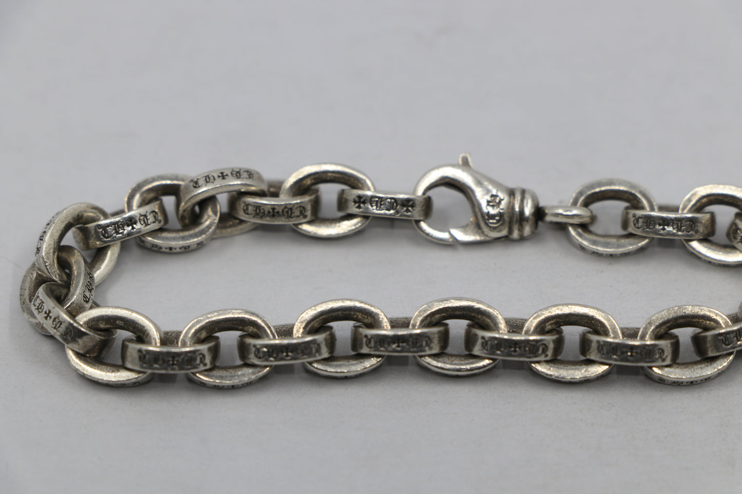 Chrome Hearts Large Paper Chain Lobster Clasp Bracelet 7 Inch | AVNTGRDNY NYC