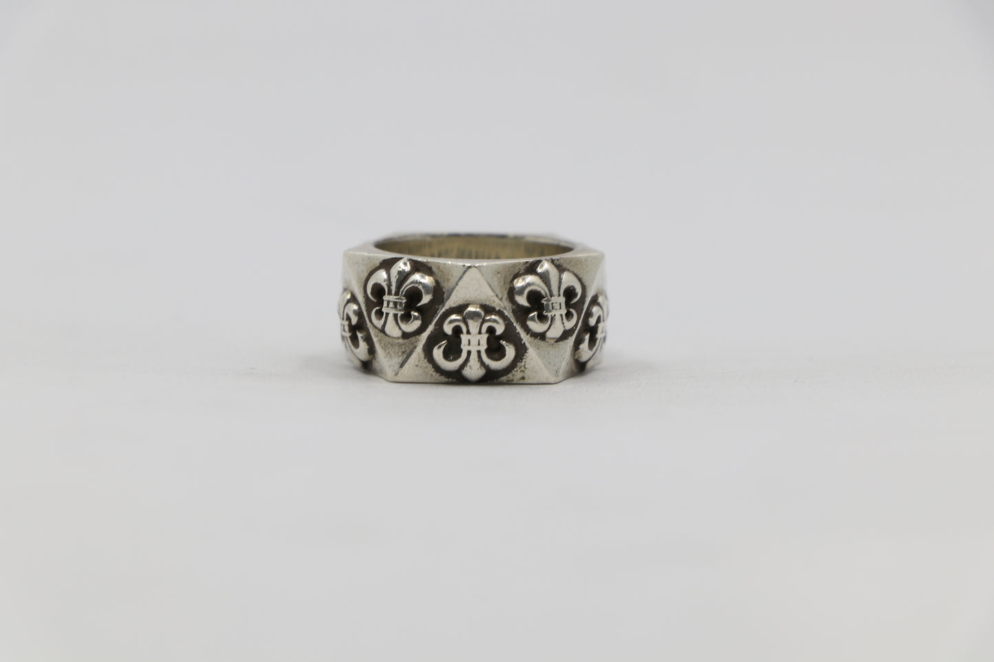 Chrome Hearts Pentagon BS Fleur Ring Size 7| AVNTGRDNY NYC