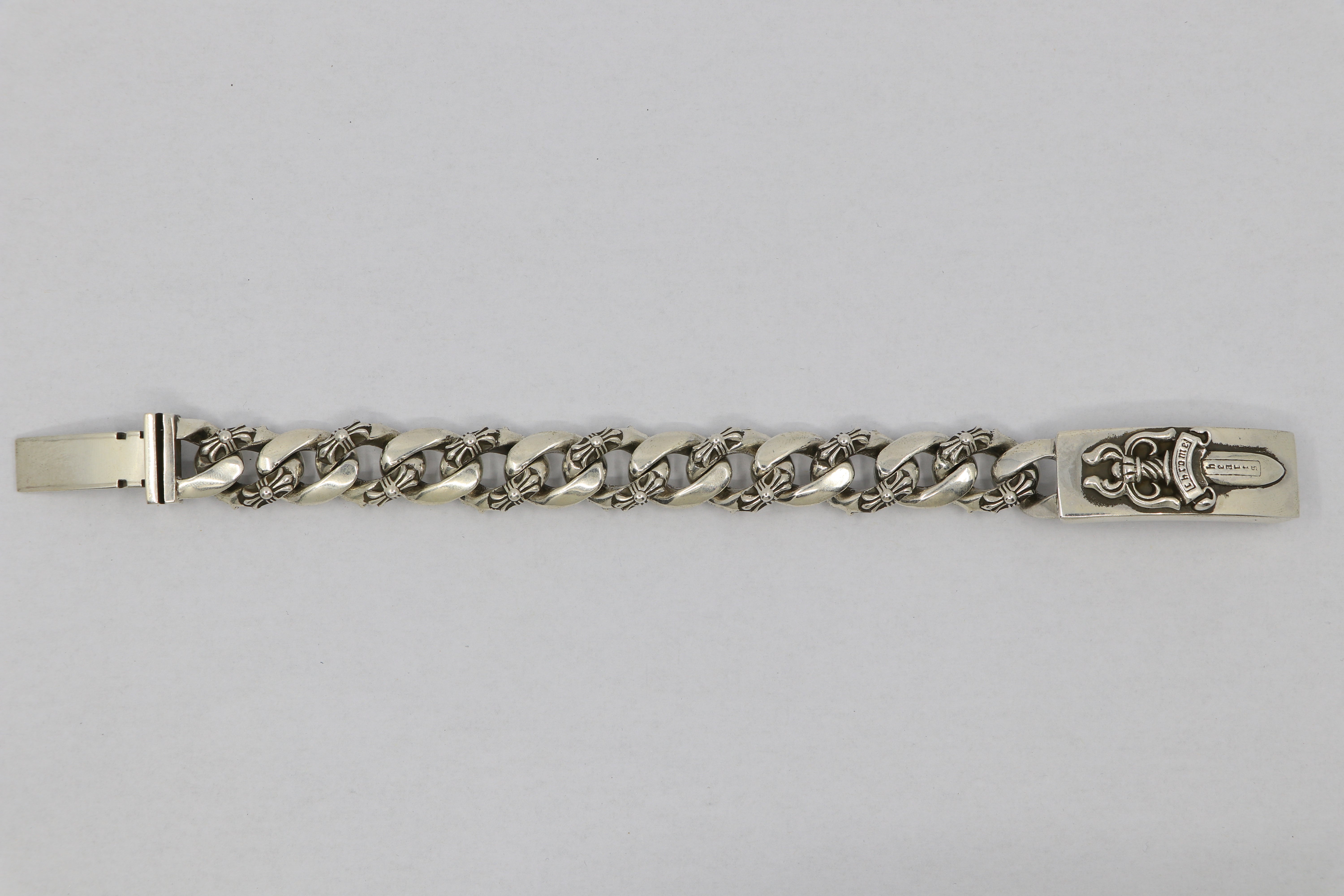 アクセサリー CHROME HEARTS DAGGER BRACELET 13LINK 4C914F76-1E37-48DE-B576-