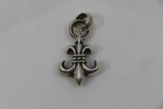 Chrome Hearts BS Fleur Pendant