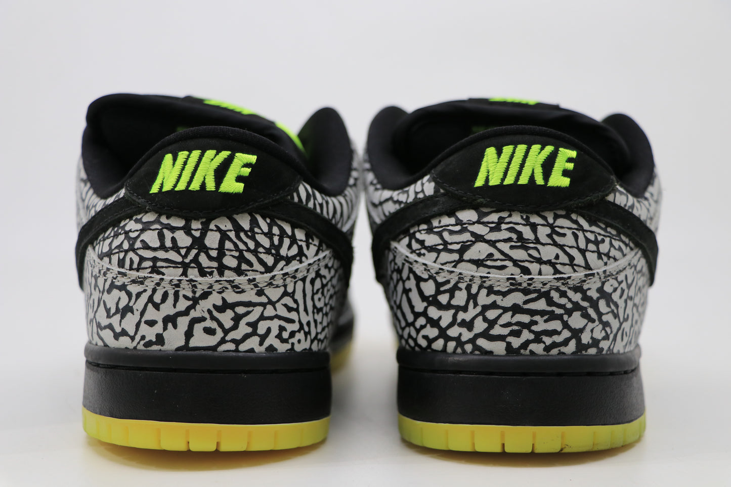 Nike SB Dunk Low Clark Kent Primitive 112 Size 9.5